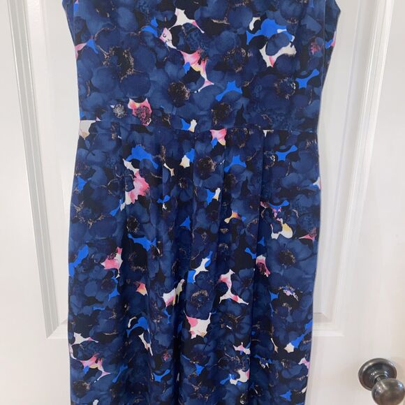 Anthropologie "Seen Worn Kept" Blue Floral V Neck Floral Wide‎ Leg Jumpsuit - 4 - Picture 3 of 14